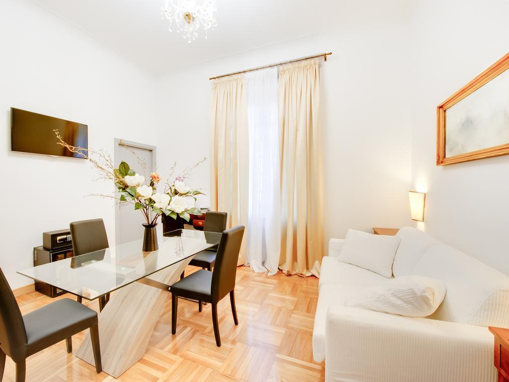 Pensionat Queen Palace 2*